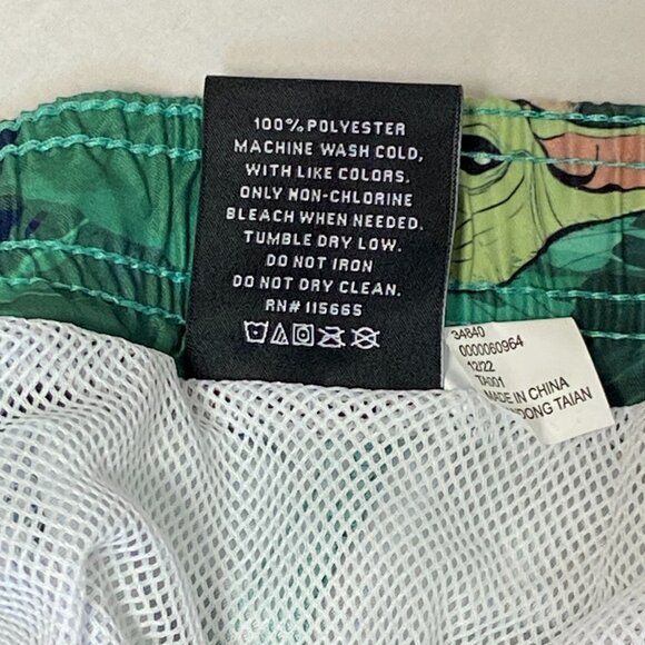 Star Wars Yoda Character Swim Trunks Board Shorts 18" Leafy Green NWT - Picture 11 of 13